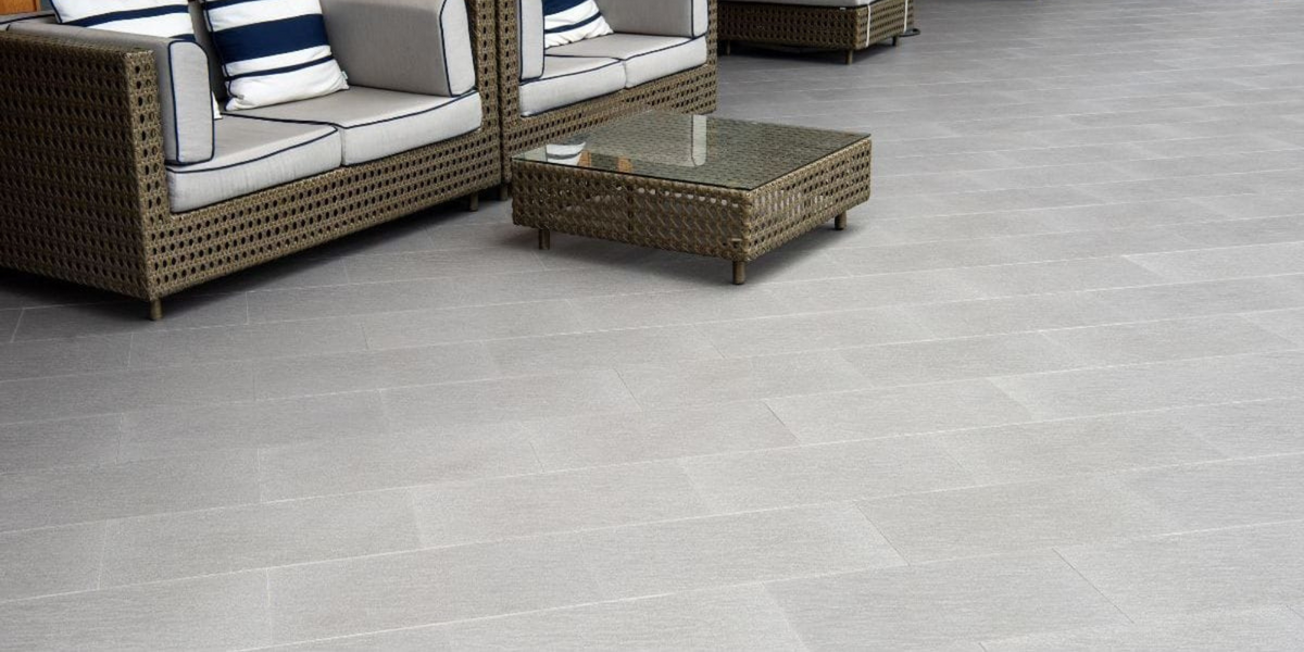 Montaj profesional gresie  și faianță pentru terase,  spații comerciale și industriale realizat de Alex Ceramo Expert